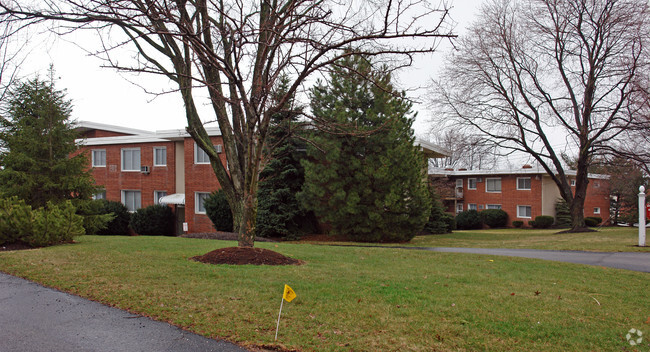 2641 Chamberlain Rd-14