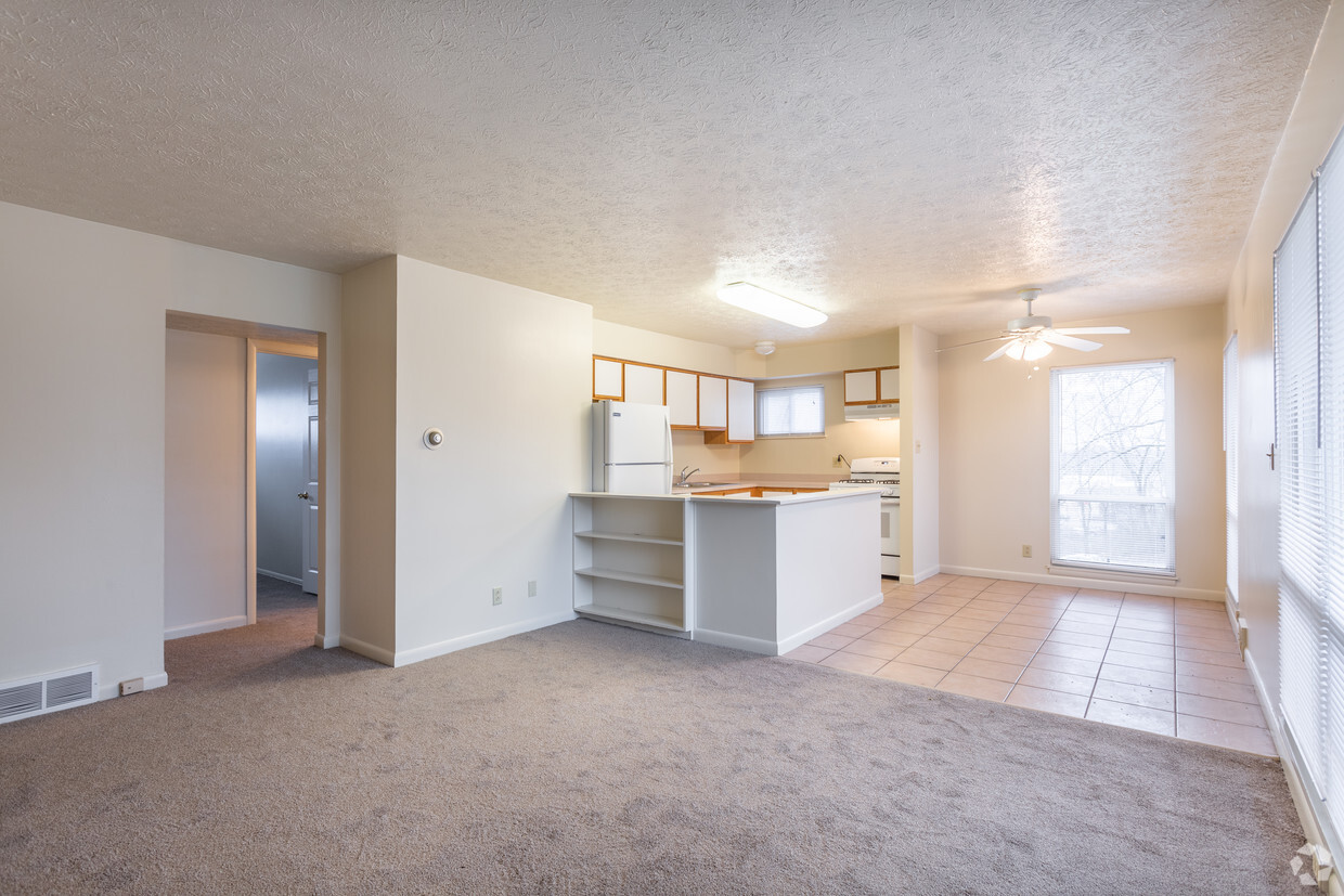 2599 Chamberlain Rd-8